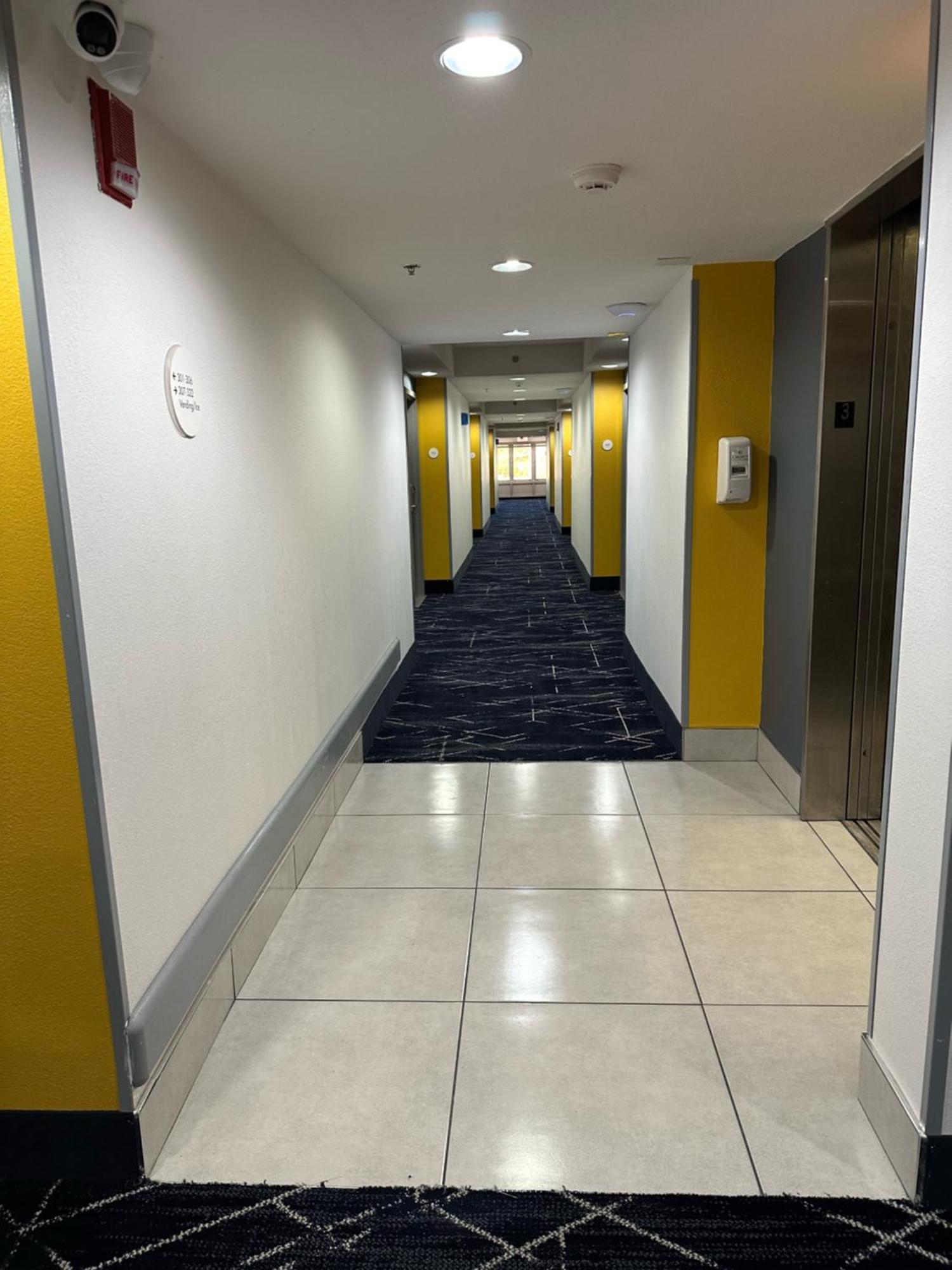 Comfort Inn Конайерс Экстерьер фото